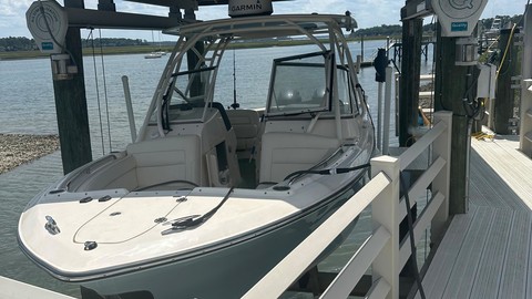 Grady-White Freedom 275