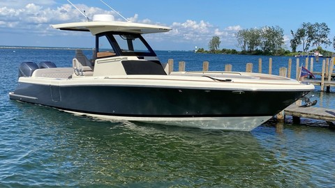 Chris-Craft Catalina 30