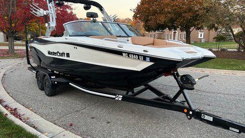 Mastercraft XT22