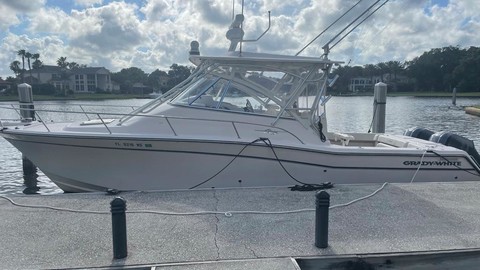 Grady-White Express 330