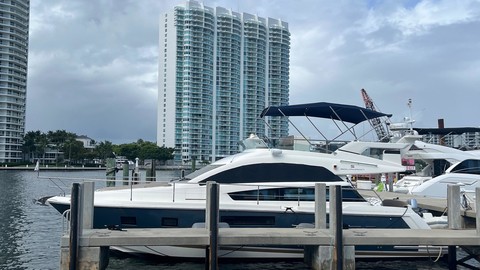 Fairline 42 Squadron