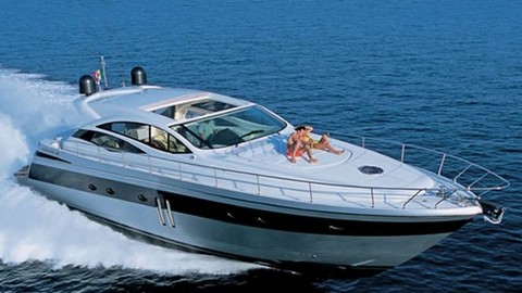 Pershing 62