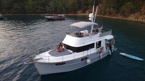 Beneteau Swift Trawler 44