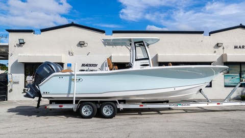 Sea Ray hunt ultra 211