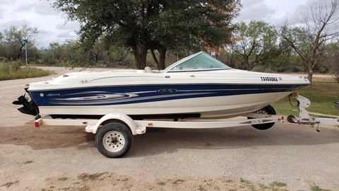 Sea ray 260 bow rider select