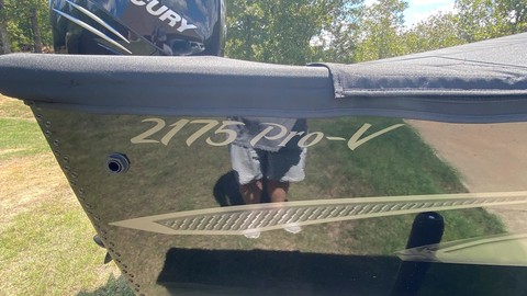 Lund Boats 2175 Pro-V Sport