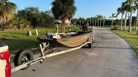 Mako Pro Skiff 19 Top Drive