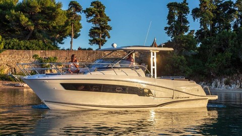 Jeanneau Cap Camarat 10.5