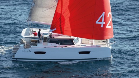 Fountaine Pajot Astréa 42