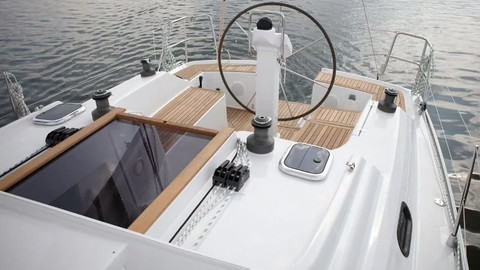 Hanse 325