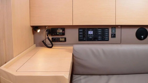 Beneteau Oceanis 35.1
