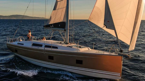 Hanse 418
