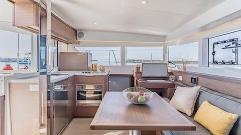 Lagoon 40