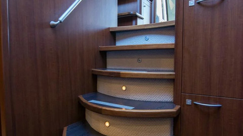 Sunseeker Predator 72