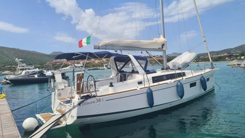 Beneteau Oceanis 38.1