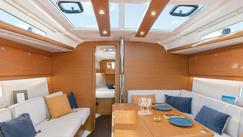 Dufour 390