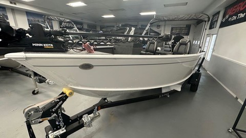 Lund Boats 1775 Impact SS