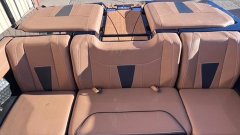 Malibu Wakesetter 23 LSV