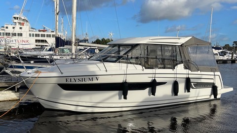 Jeanneau Merry Fisher 895