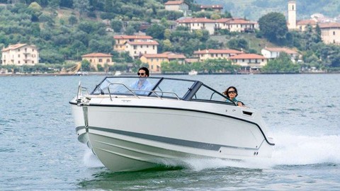 Quicksilver Activ 675 Cruiser
