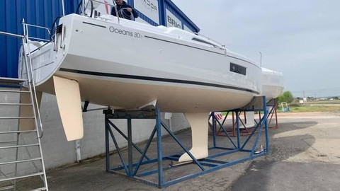 Beneteau Oceanis 30.1
