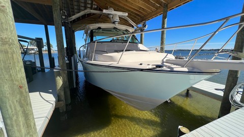 Grady-White Express 370