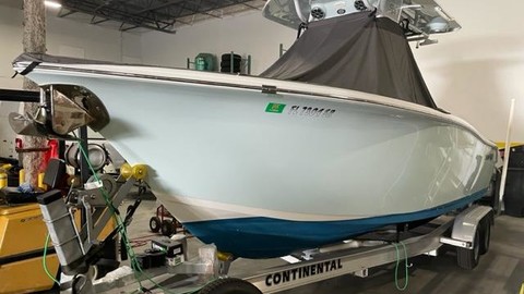 Angler Pro Boats 2900 center console