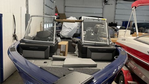 Crestliner 1850 Super Hawk