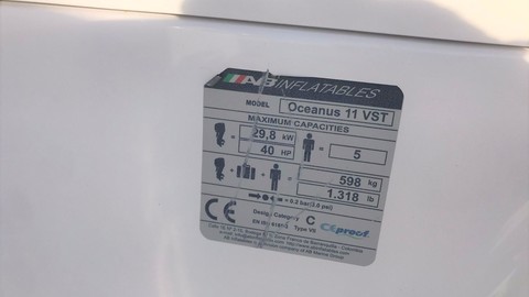 Ab inflatables nautilus 12 dlx rib