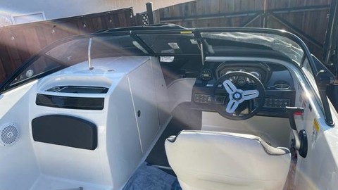 Bayliner VR6 BOWRIDER