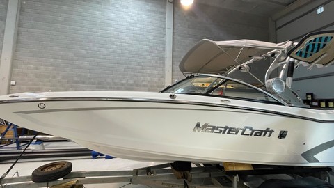 Mastercraft X46