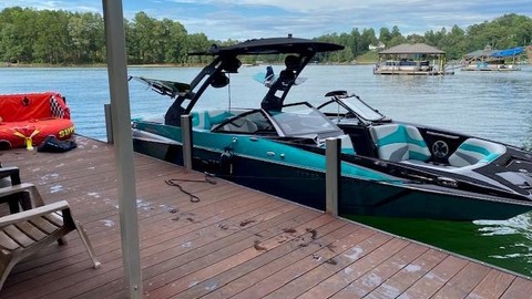 Malibu Wakesetter 24 MXZ