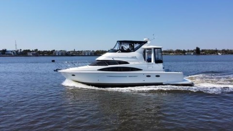 Carver 41 Cockpit Motor Yacht