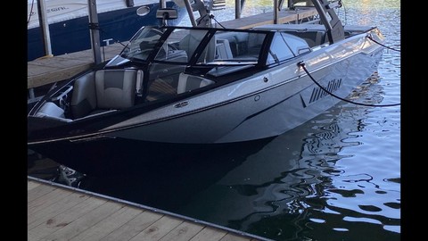 Malibu Wakesetter 25 LSV
