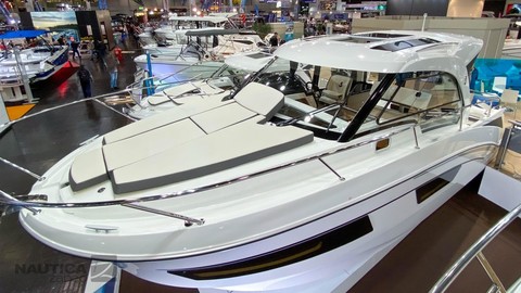 Beneteau Antares 9 OB