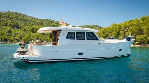 Sasga yachts menorquin 54 flybridge