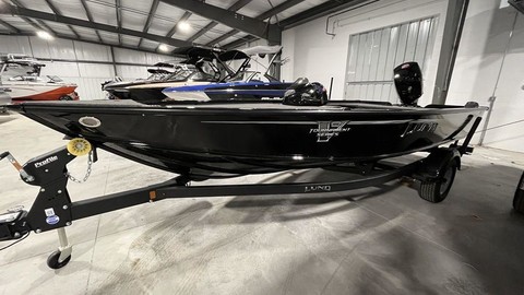 Lund Boats 1875 Pro-V Bass