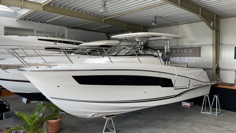 Jeanneau Cap Camarat 10.5 WA