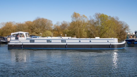 Wide beam narrowboat 65 x 12 hanbury monarch