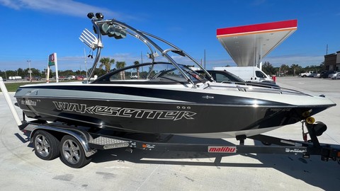Malibu Wakesetter 21 VLX