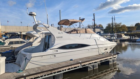Carver 36 Mariner