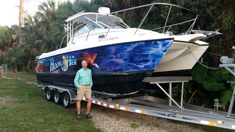 Glacier bay isle runner blue hull 2670