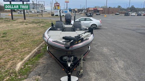 Skeeter zx 225