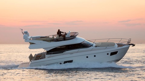 Bavaria Virtess 420 Fly