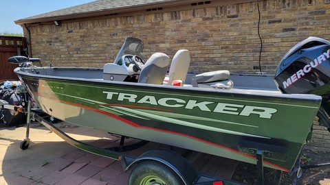 Tracker Pro Guide V-16 SC
