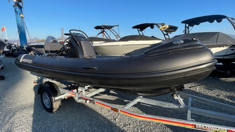 Highfield ocean master 460 aluminium rib