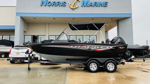 Tracker Targa V-18 WT