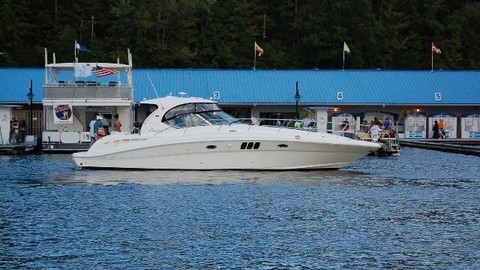 44 Sea Ray Sundancer