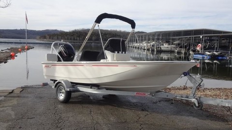Boston Whaler 170 Montauk