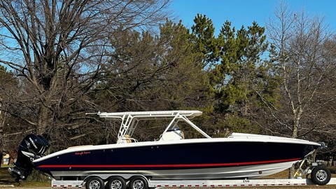 Cruisers Yachts 39 Express Coupe